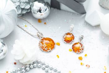 Ensemble de bijoux pendentif et boucles d'oreilles en filigrane d'ambre 3