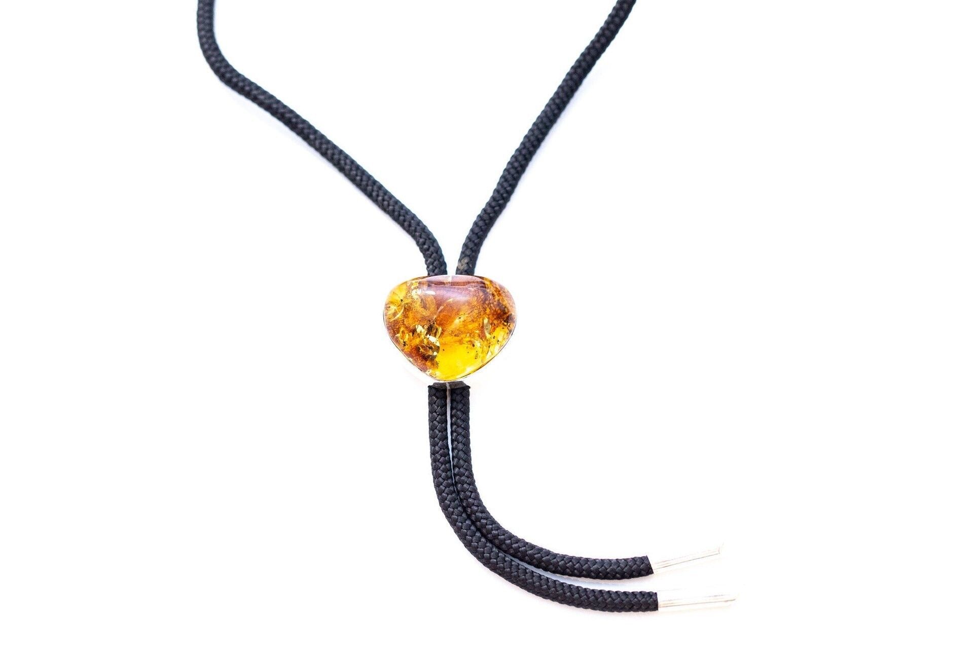 OOAK Ámbar Bolo Corbata Collar