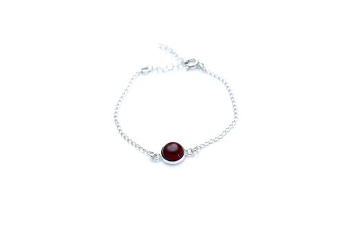 ESSENTIALS Cherry Amber Link Chain Bracelet