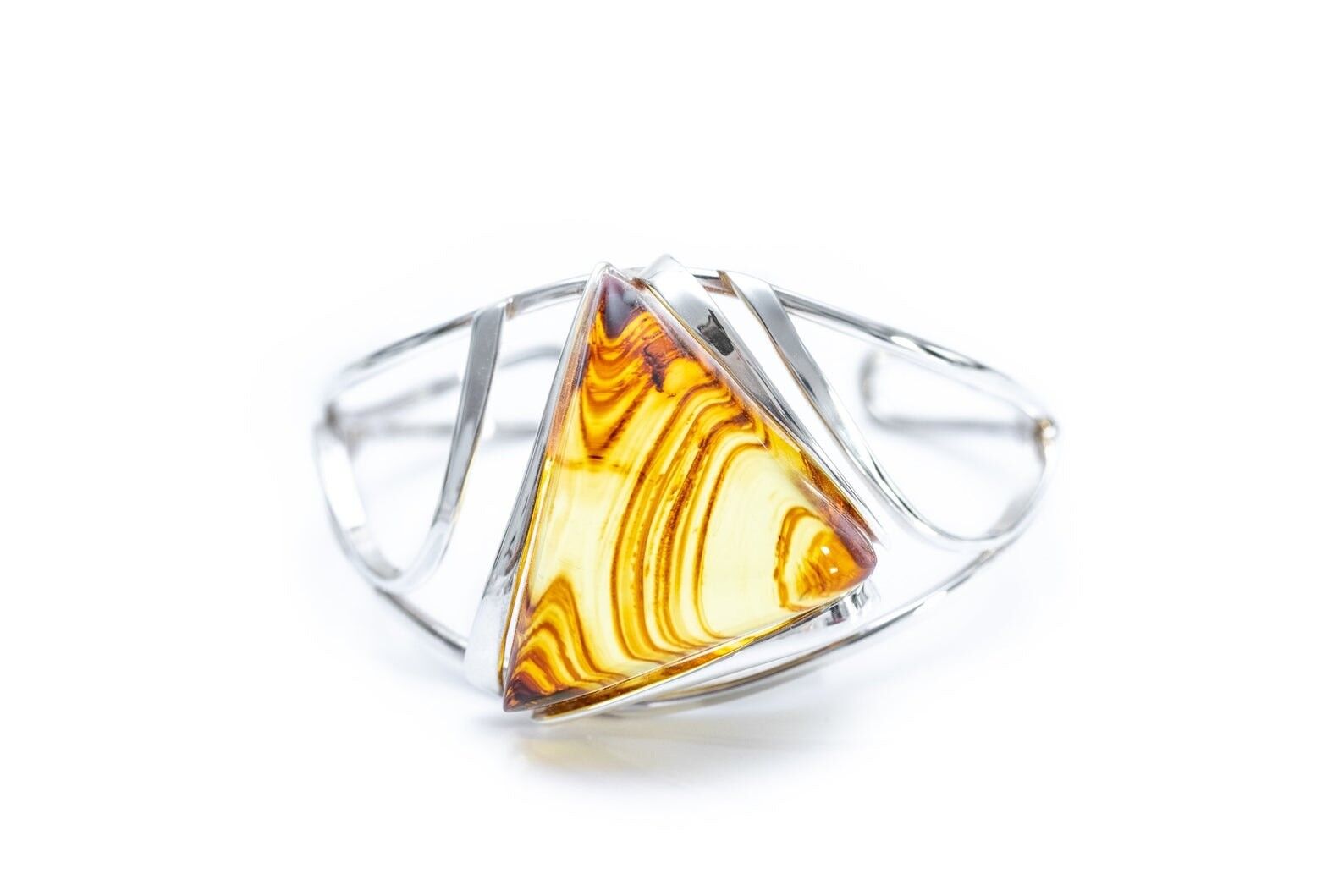 Brazalete de ámbar miel con rayas de tigre grabadas OOAK