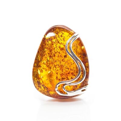 Grande anello regolabile in ambra
