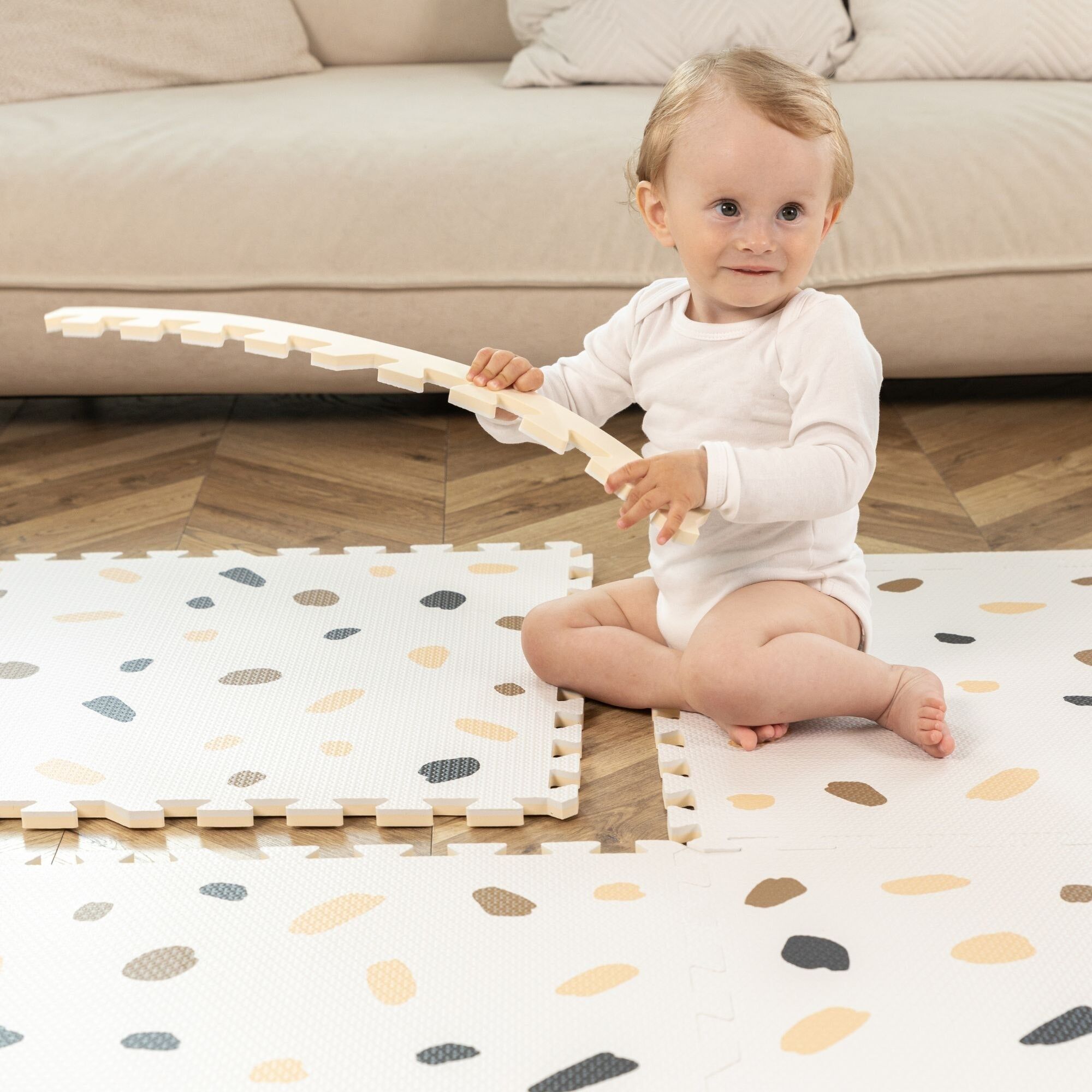 Hakuna Matte große Puzzlematte für Baby «Konfetti» 1,8 x 1,2 m