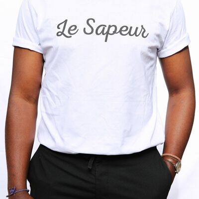 T-shirt avec le slogan "Le Sapeur"
