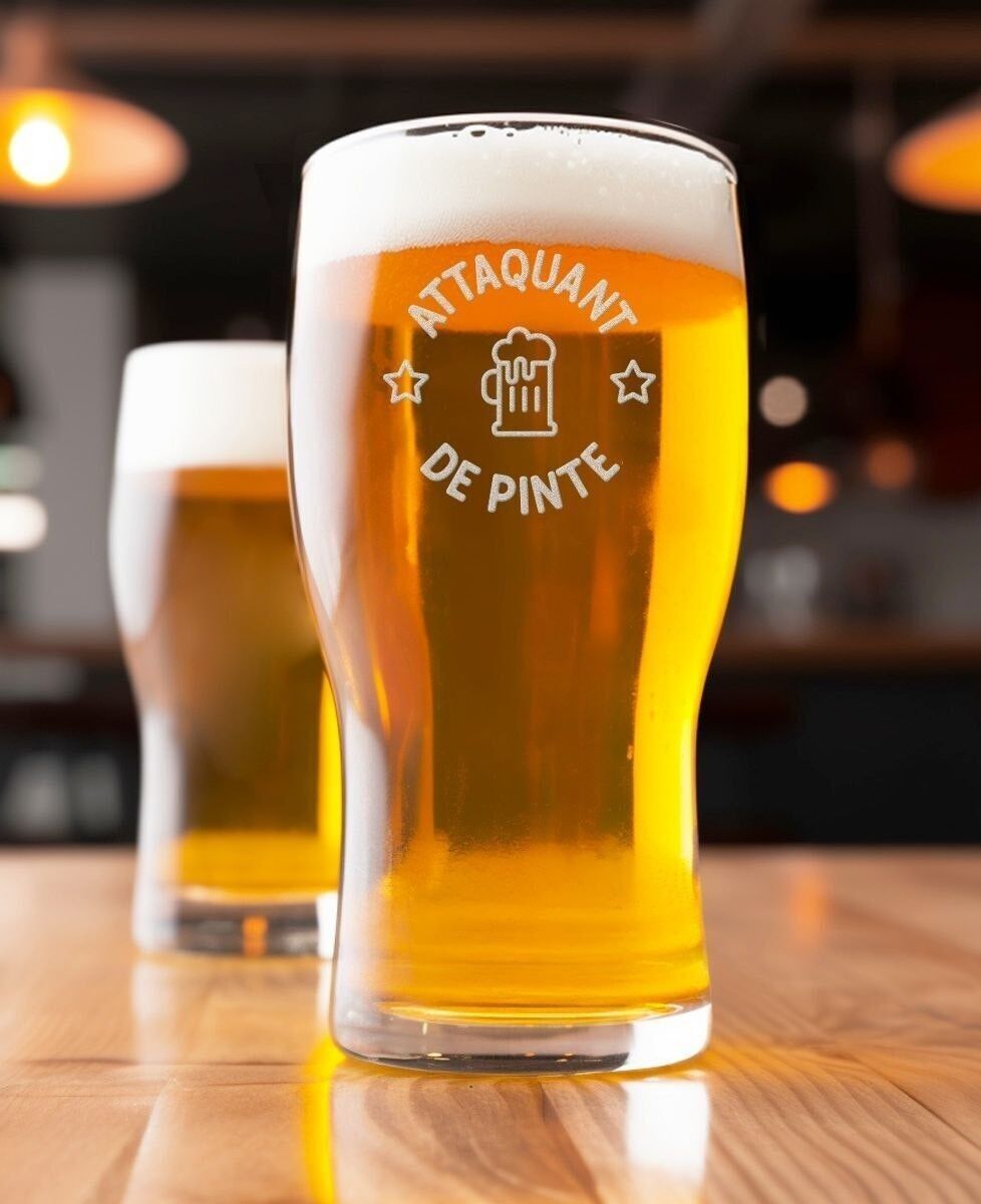 Pint striker beer glass (engraved)