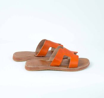 Sandale en cuir orange en forme de H 6