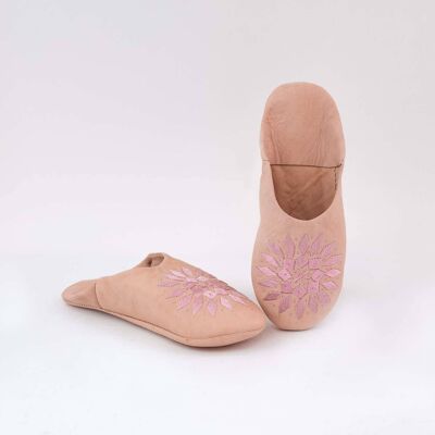 Hand embroidered Unisex  Moroccan slipper babouche Pink