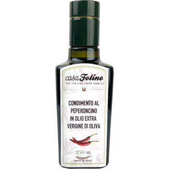 Condimento a base di Olio Extra Vergine di Oliva aromatizzato al Peperoncino 0,25 lt