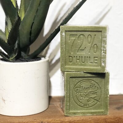 Traditional Marseille soap 100% olive oil. Without perfume or preservative. 600g cube