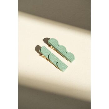 Barre tri arc-en-ciel | Lot de 2 pinces à cheveux - Jade 1