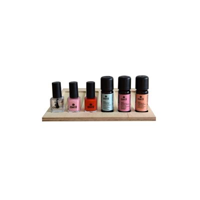 Wooden display for varnishes and essential oils