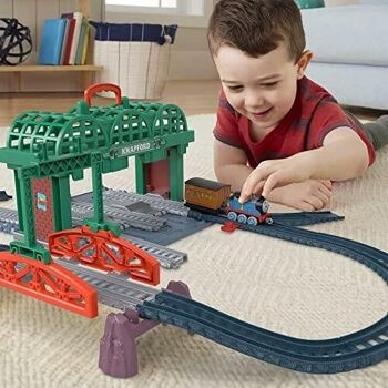 Mattel - réf : HGX63 - Fisher-Price - Thomas et ses Amis - La Grande Gare Knapford - Jouet d'éveil - 3 ans et + 2