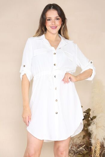 Robe chemise nouée à la taille 6