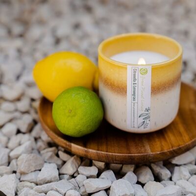 Citronella & Lemongrass candle with natural insect repellant