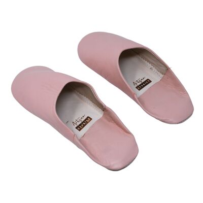 Women's leather slippers