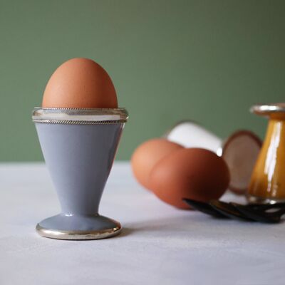 Berber-Eierbecher mit Metallbesatz – Grau