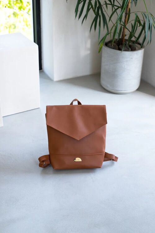 LENA Chai Vegan-Leather Minimalist Backpack