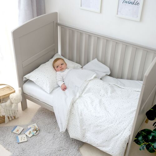 Stars & Stripes Reversible Toddler Bedding