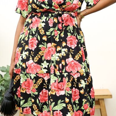 Robe mi-longue à imprimé floral tropical de grande taille avec ceinture nouée à la taille-Noir