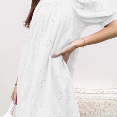 Kleid mit quadratischem Ausschnitt und Ösen – Weiß