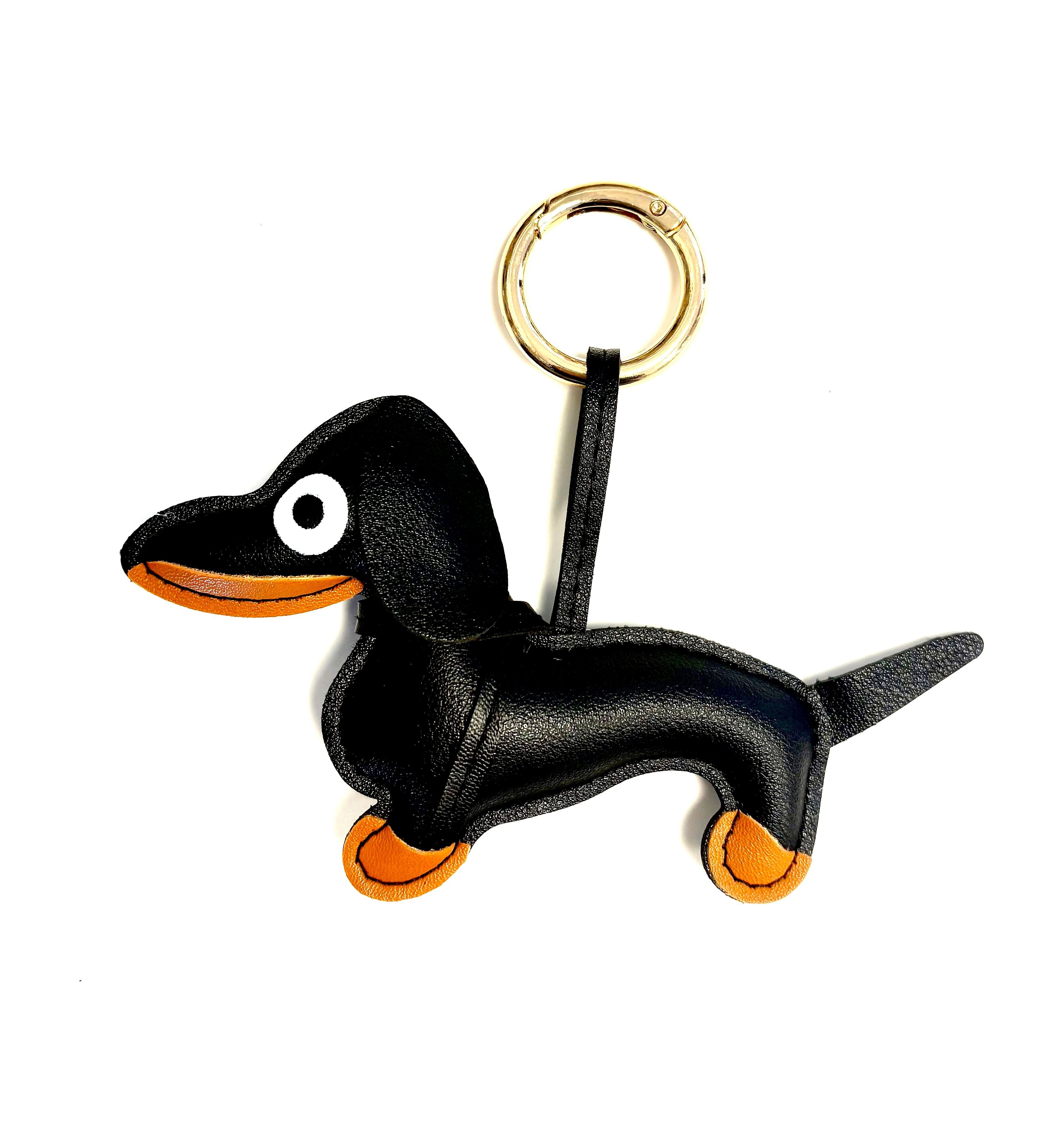 Keychain dog Dachshund black / gold
