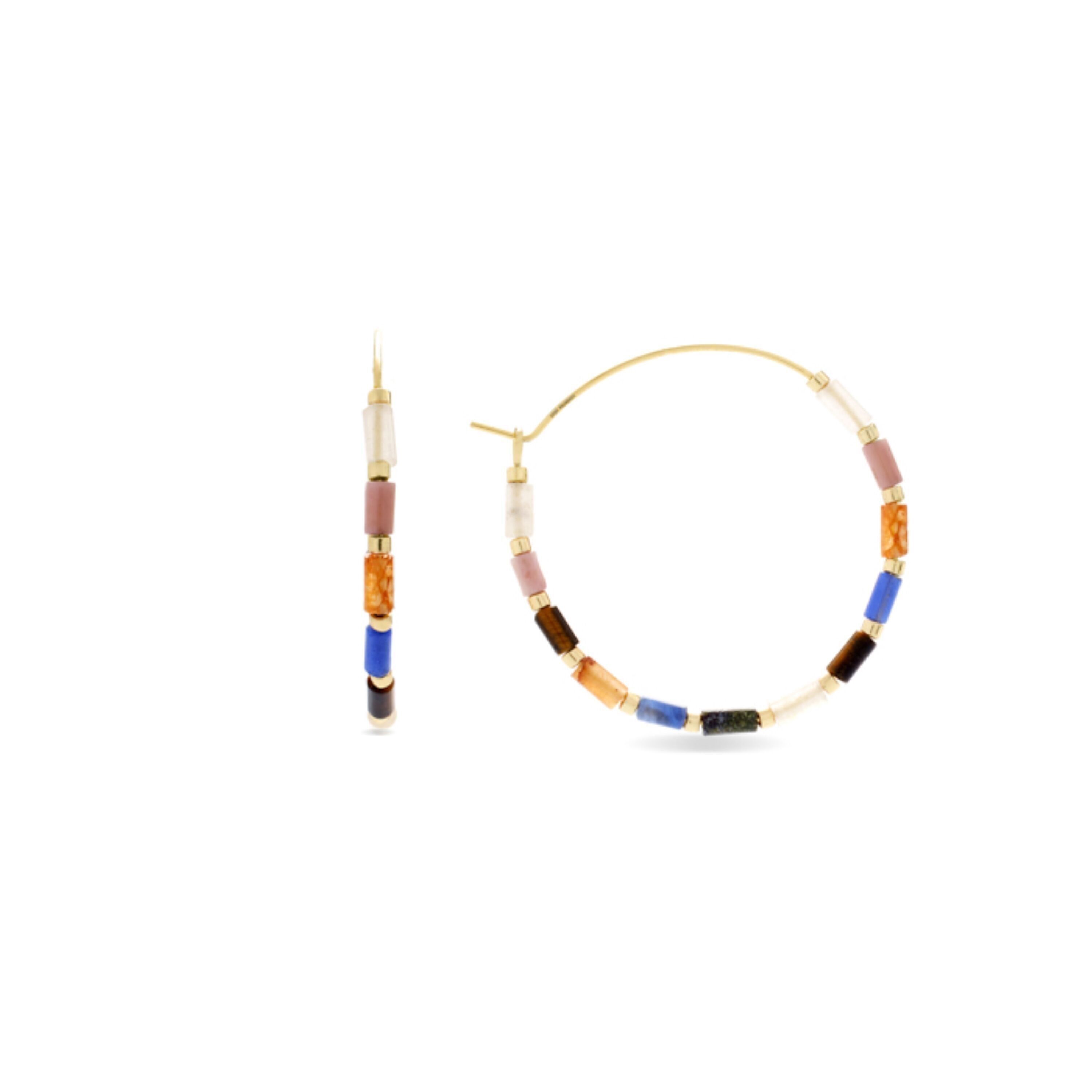 Boucles d'oreilles Shau finies en or jaune 18 Kts.