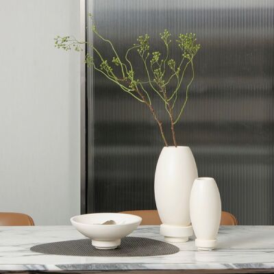 Vase en nano-ciment moderne, design innovant. RUD30WH