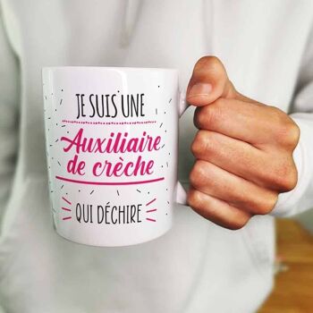 Mug "Je suis une auxiliaire de crèche qui déchire" Cadeau pour l'Auxiliaire de crèche 5