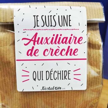 Sachet bonbon années 80  "Je suis une auxiliaire de crèche qui déchire" - Cadeau pour l'Auxiliaire de crèche 5