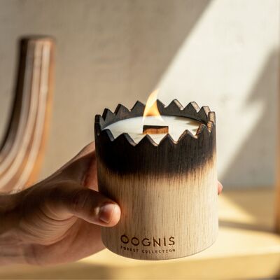 Sandelholz-Duftkerze in einem handgebrannten Holzbehälter | 100 % Sojawachs | von der Natur inspirierte Düfte | knisternder Docht | handgefertigte Luxuskerze