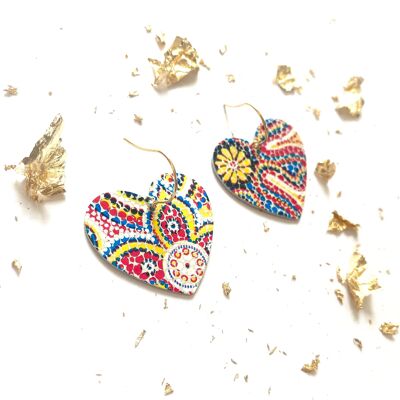 Boucles d’oreilles cœur multicolores en cuir recyclé - modèle BIG LOVE