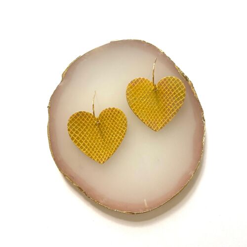 Boucles d’oreilles cœur jaune pastel en cuir - modèle BIG LOVE