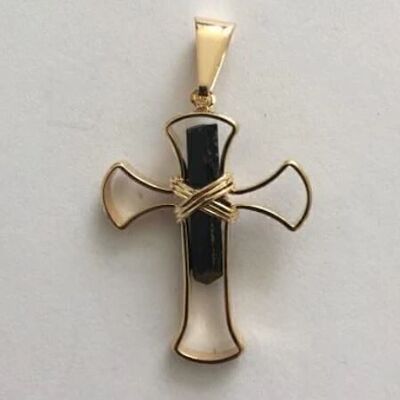 Pendentif croix en métal avec tourmaline