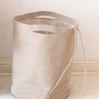 Sustainable laundry basket with linen closure - upcycled & handmade