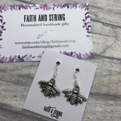 Biene Ohrringe, Biene Charm Ohrringe, Silber Ohrringe, Biene Charm, Silberschmuck, Biene Schmuck, Geschenk für sie