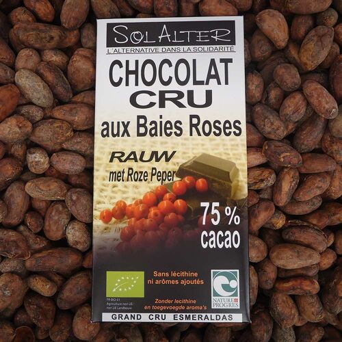 Chocolat noir cru aux baies roses