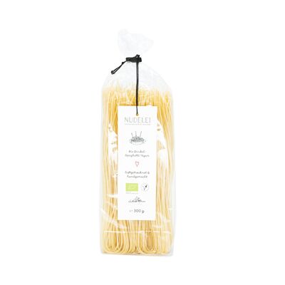 Organic spelled spaghetti vegan