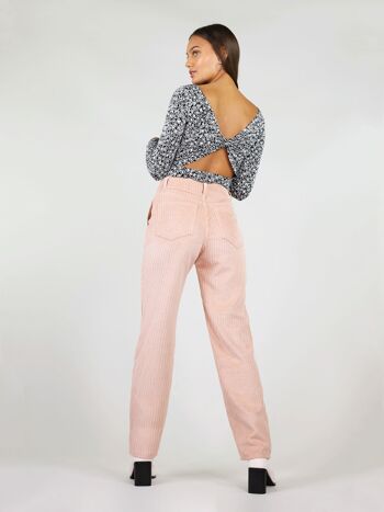 Pantalon en velours côtelé durable en rose 3