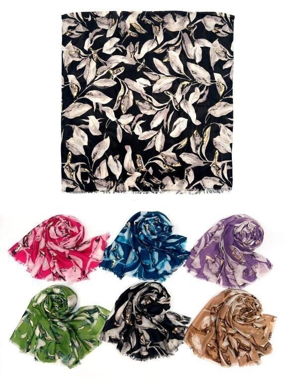 Sciarpa Estiva da Donna Piacevole al Tatto e con Design a Foglia