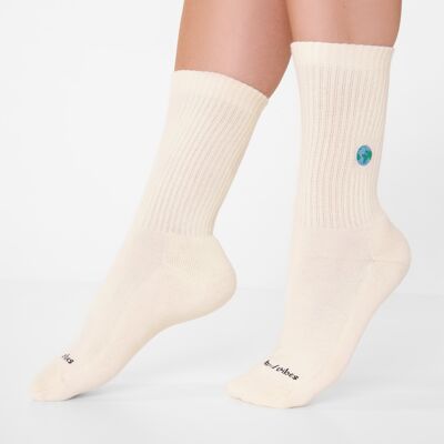 Organic socks with a world motif - White tennis socks with embroidered earth, world