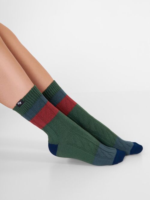 Warme Bio-Socken - Grüne Socken mit Strickmuster, Blaue und rote Streifen, Academia
