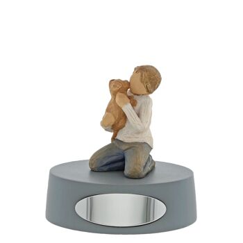 Figurine Gentillesse (garçon) par Willow Tree 4
