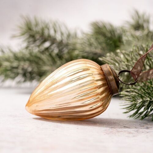 2" Champagne Glass Pinecone