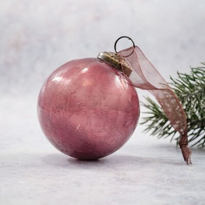 Adorno navideño de vidrio craquelado malva de 3"