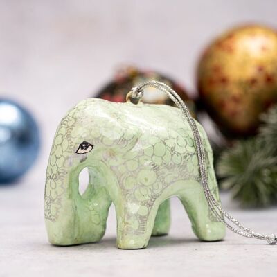 Hängender Weihnachtsbaumschmuck aus Pappmaché mit Elefantenmotiv, Mint-Kieselstein-Design