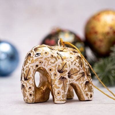 Hängender Weihnachtsbaumschmuck aus Pappmaché mit goldenen und weißen Blattelefanten