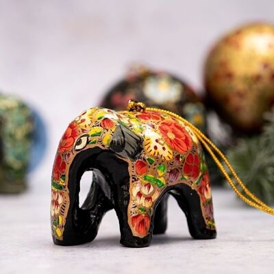 Décoration d'arbre de Noël suspendue en papier mâché avec éléphant floral russe