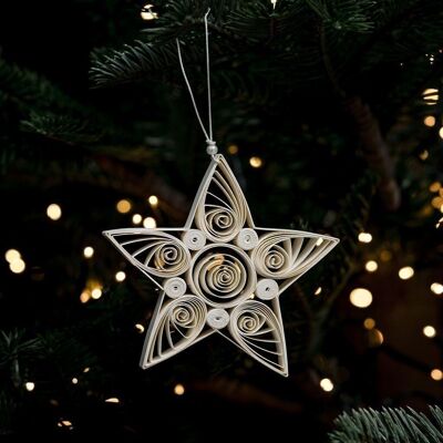 Weihnachtsbaumschmuck aus Papier mit Quilled Arcturus-Stern zum Aufhängen