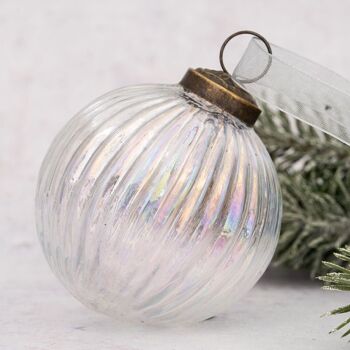 Ornement de Noël en verre boule nervurée arc-en-ciel transparent de 4 po 1