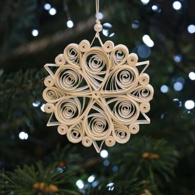 Ornamento per albero di Natale appeso con bilancia quilled