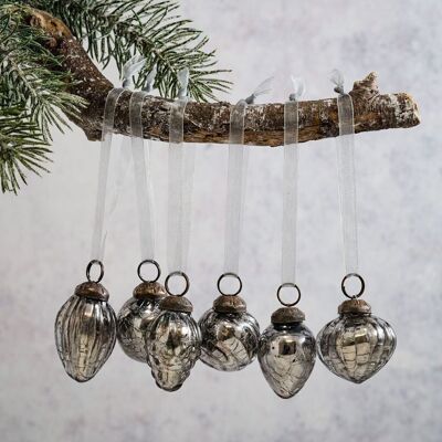 Set mit 6 kleinen, 2,5 cm großen, gemischten Weihnachtskugeln aus Schiefer-Craquelé-Glas